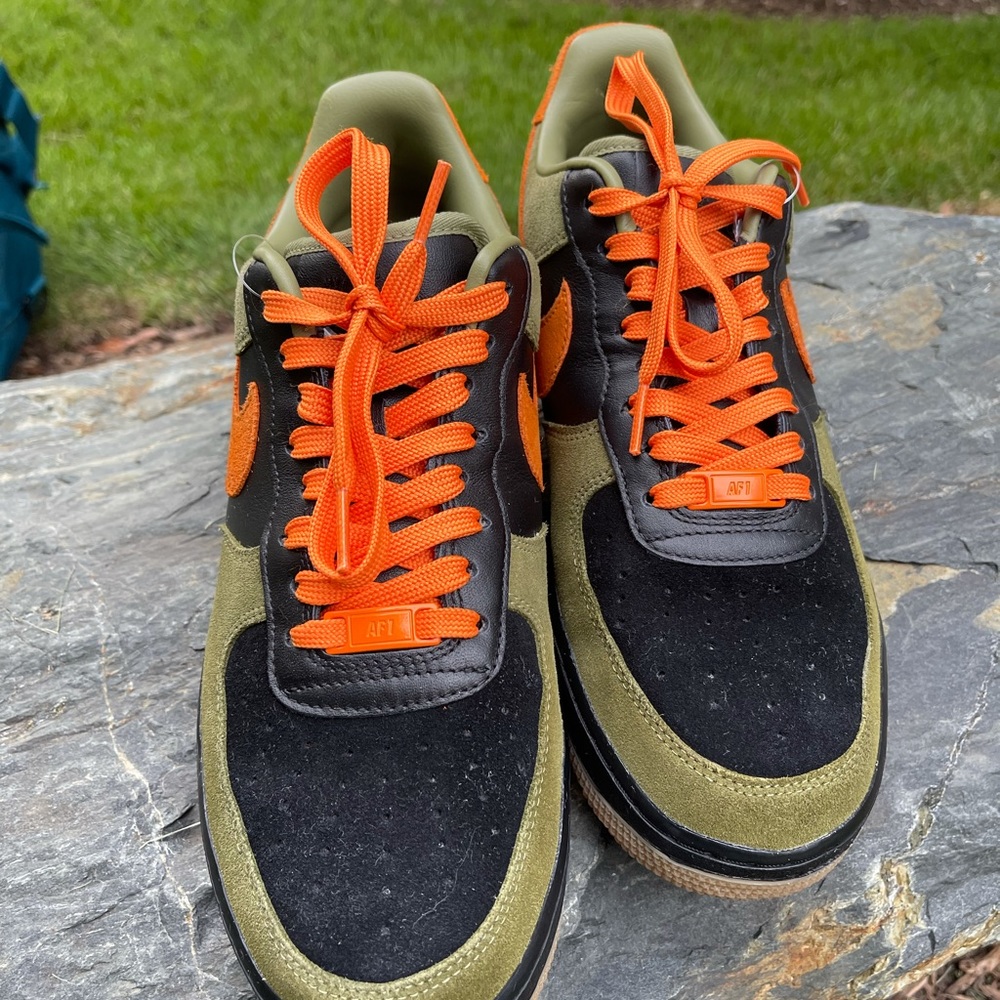NIKE AIR FORCE 1 LOW BY YOU Green Sneakers | 9.5 - Picture 5 of 16